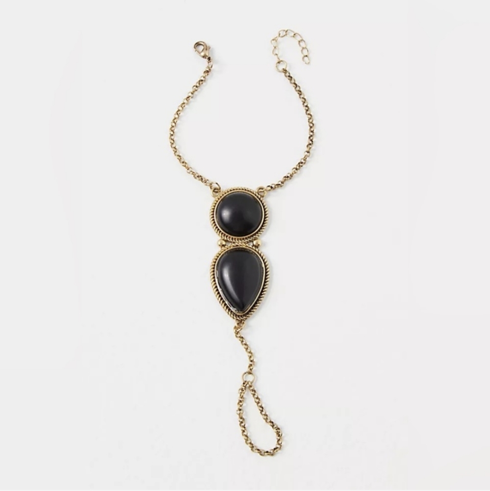 Free People Adele Hand Chain Onyx black New